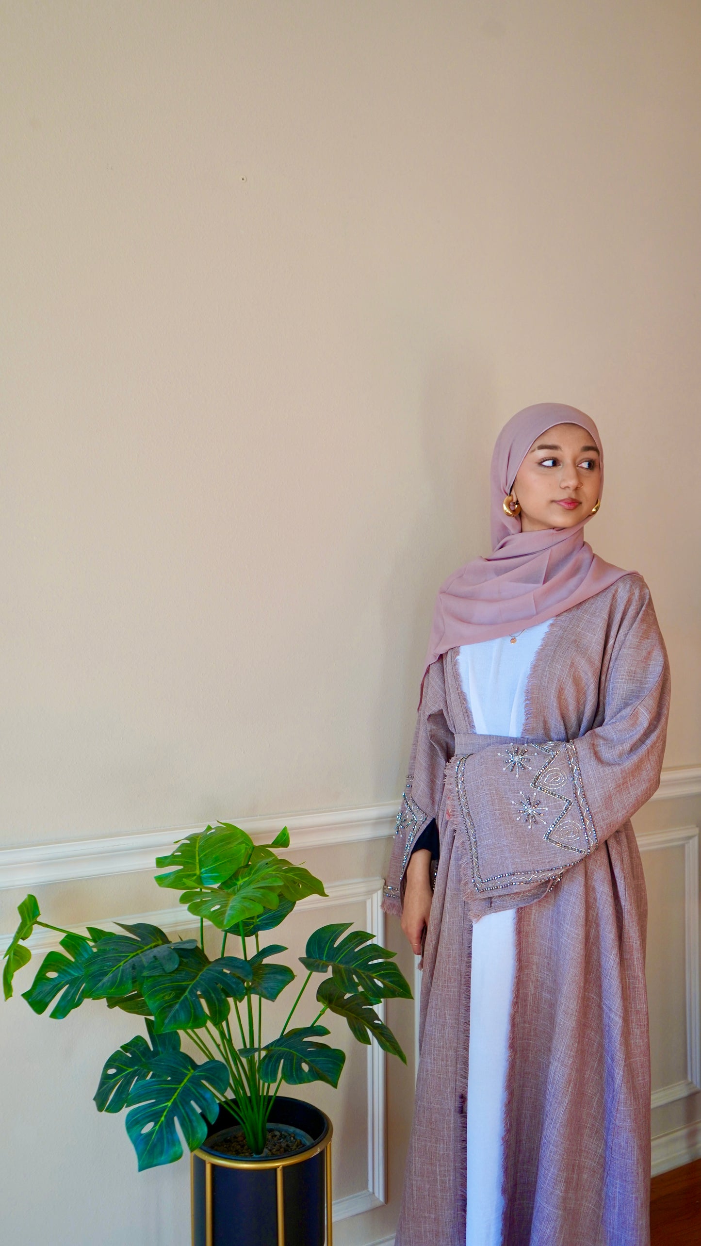 Beige Linen Slit Sleeve Work Abaya