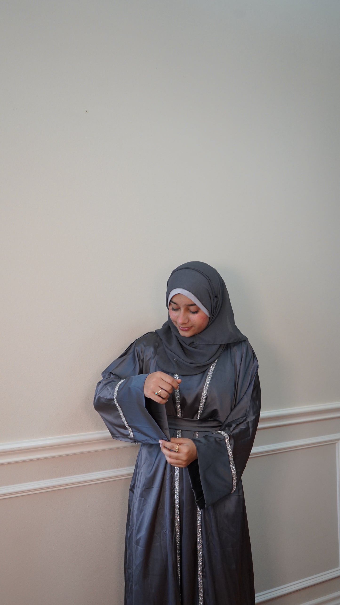 Luxury Fancy Eid Gray 4 Peice Abaya