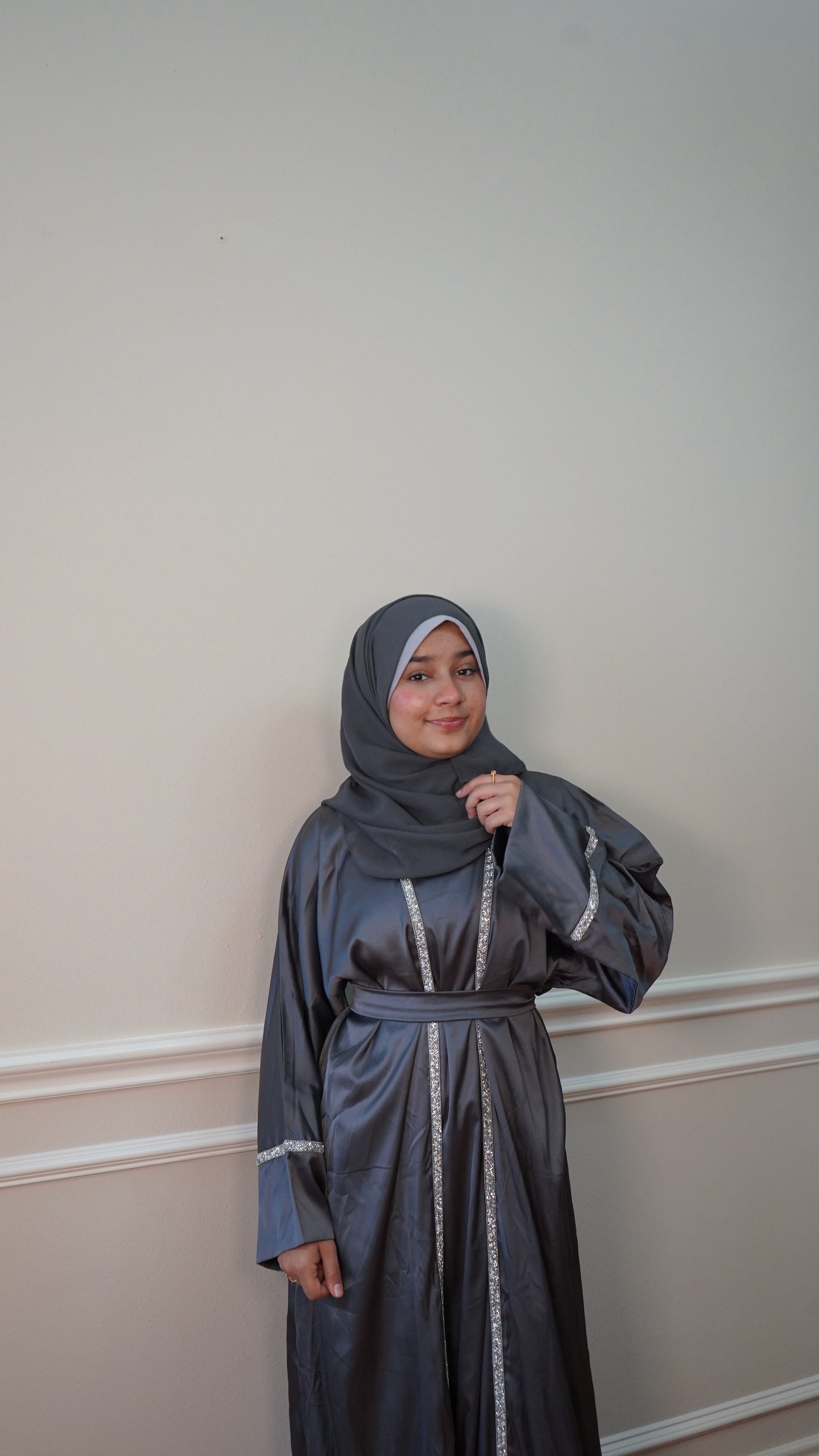 Luxury Fancy Eid Gray 4 Peice Abaya
