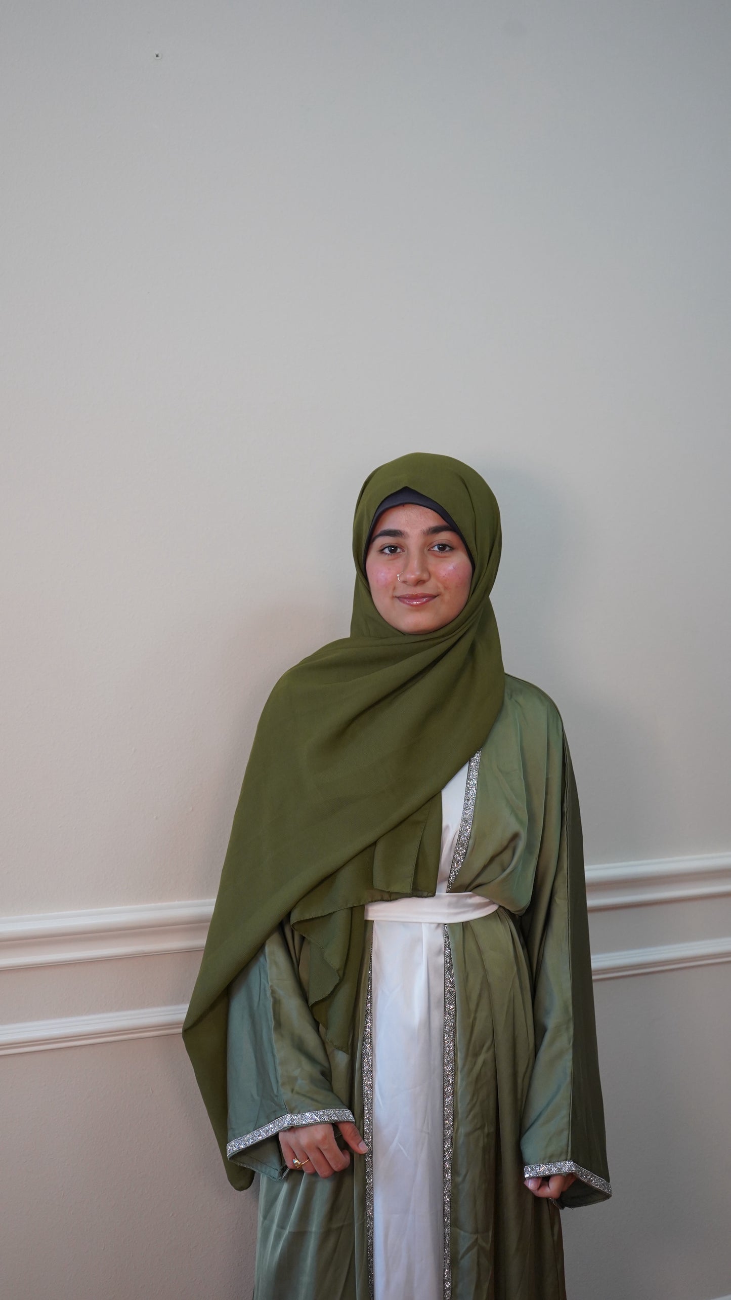 Luxury Green And White 4 Piece